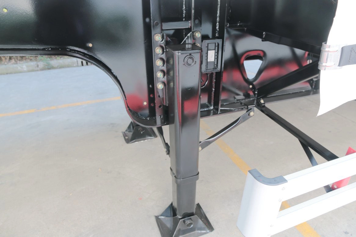 Detail of JOST brand landing gear.