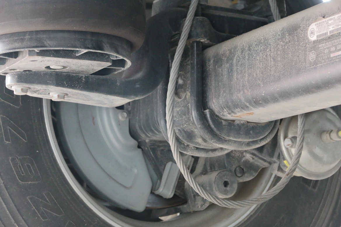 Detail of air bag suspension system on Kales 13M Curtainsider semi-trailer for superior shock absorption.