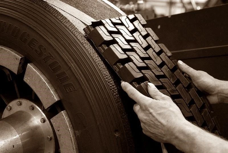 New vs. Retread: How to Slash Semi-Trailer Tire Costs by 50%