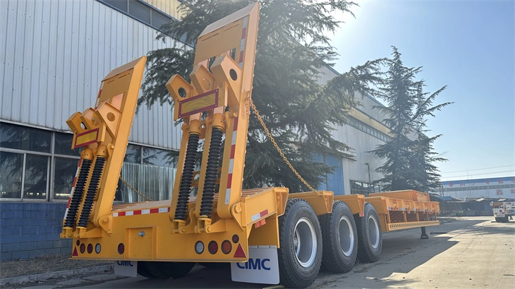 3 axle 80 ton Kales lowboy trailer heavy duty design