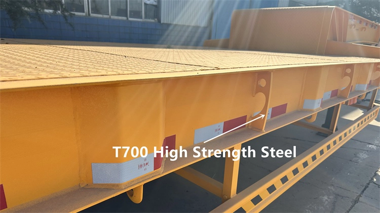 Axle and suspension of lowbed trailer